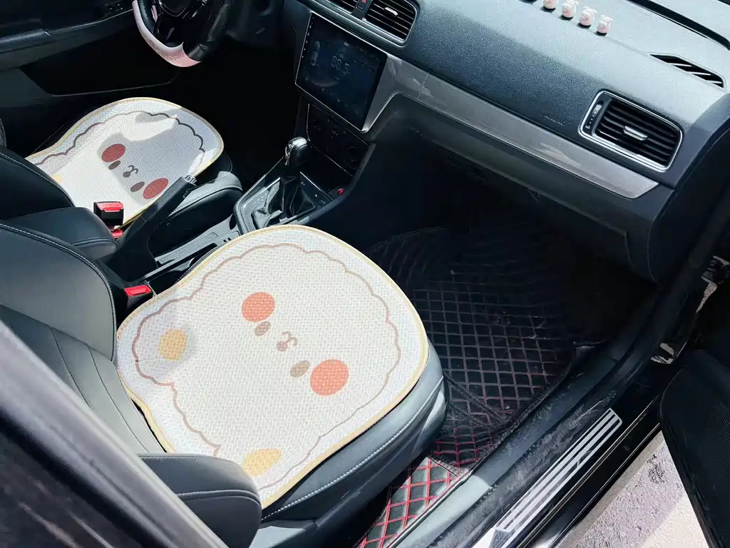 VOLKSWAGEN LAVIDA 2018