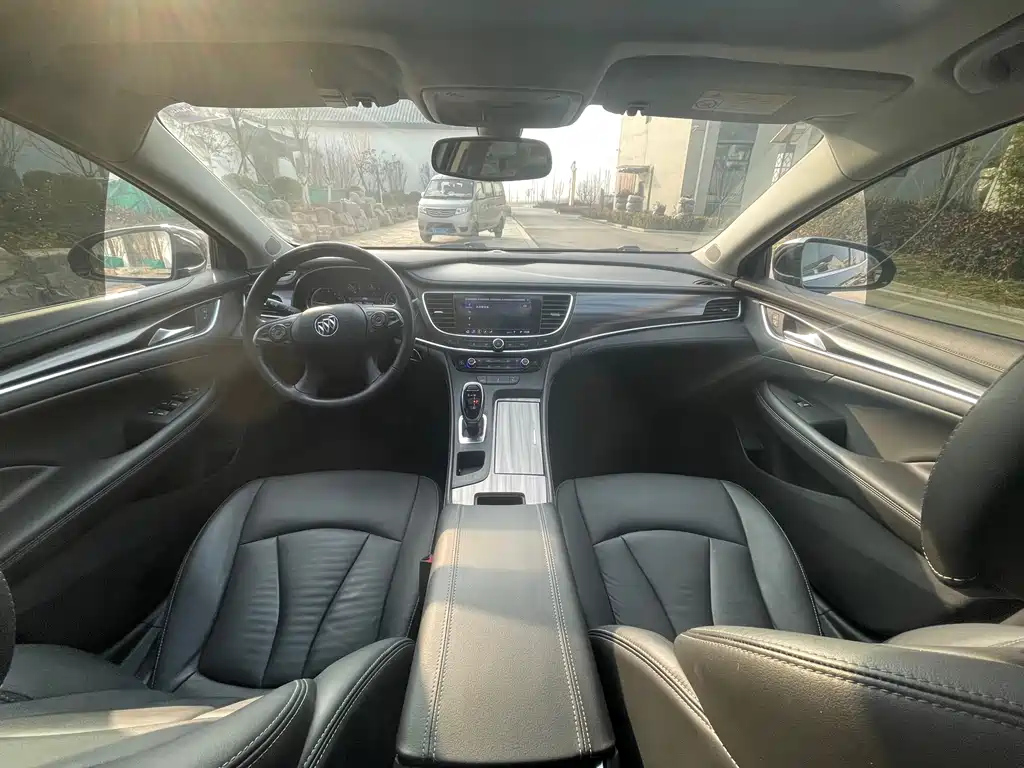 BUICK LACROSSE 2020