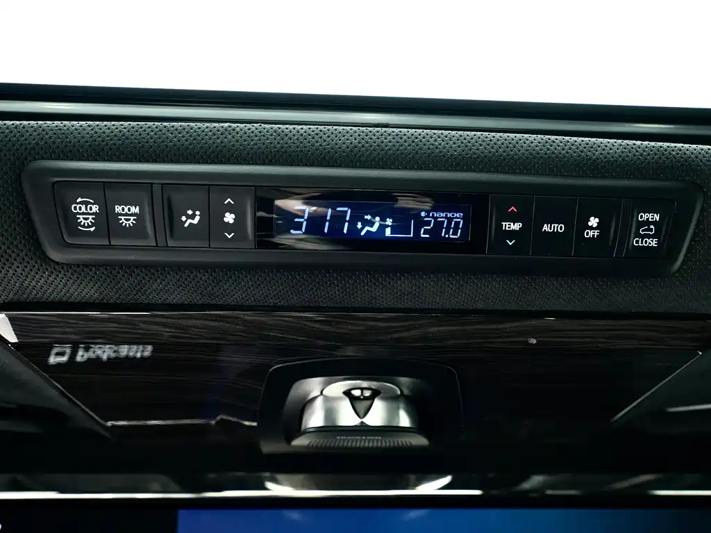 TOYOTA ALPHARD 2019
