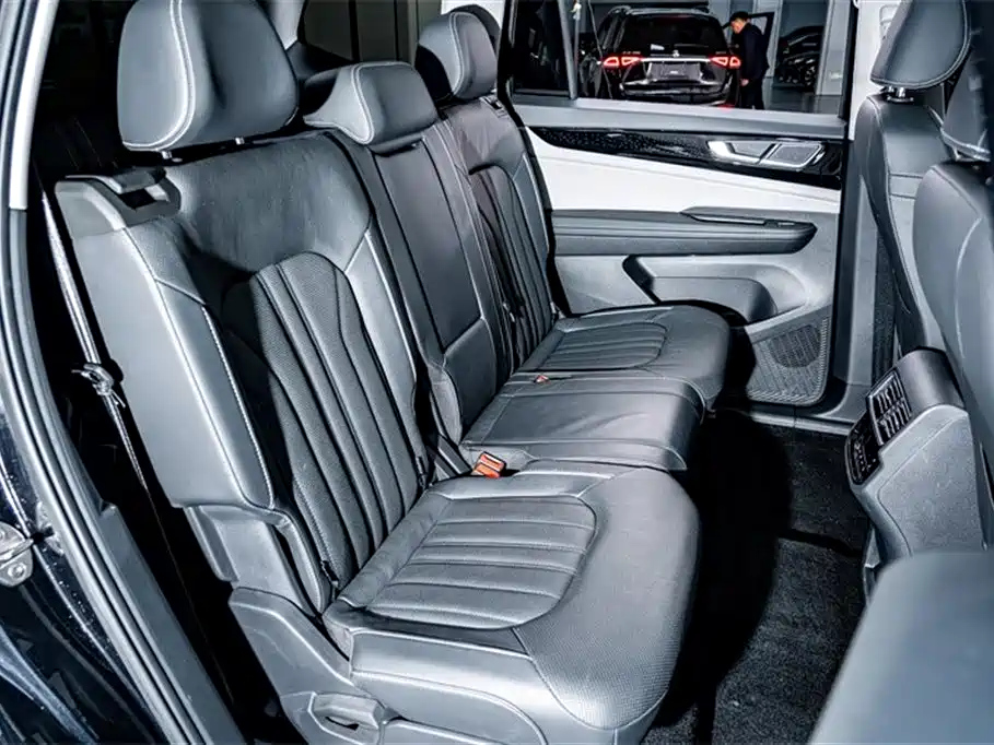 VOLKSWAGEN TOURAN 2022