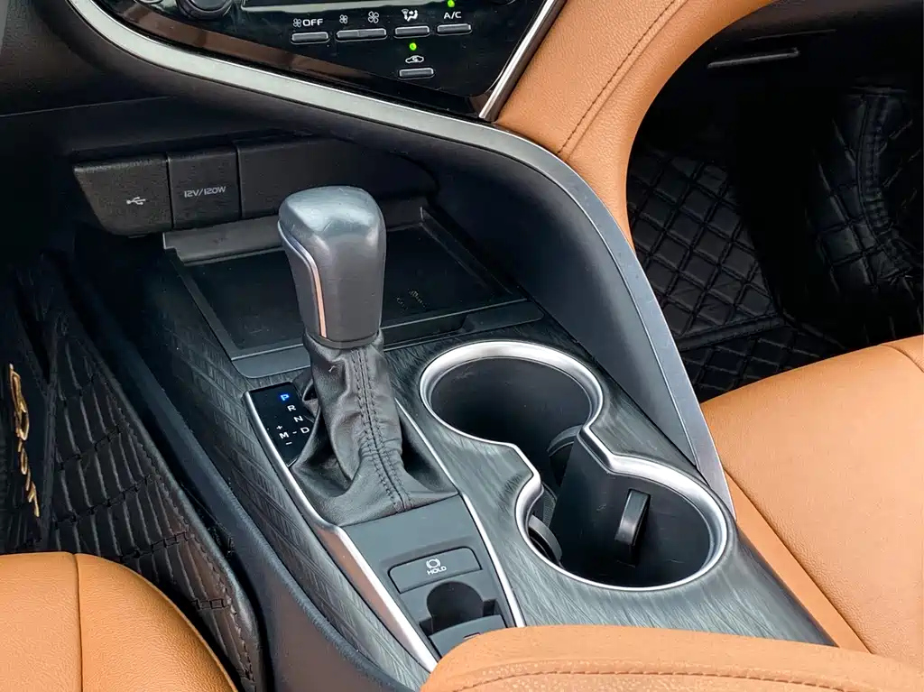 TOYOTA CAMRY 2022