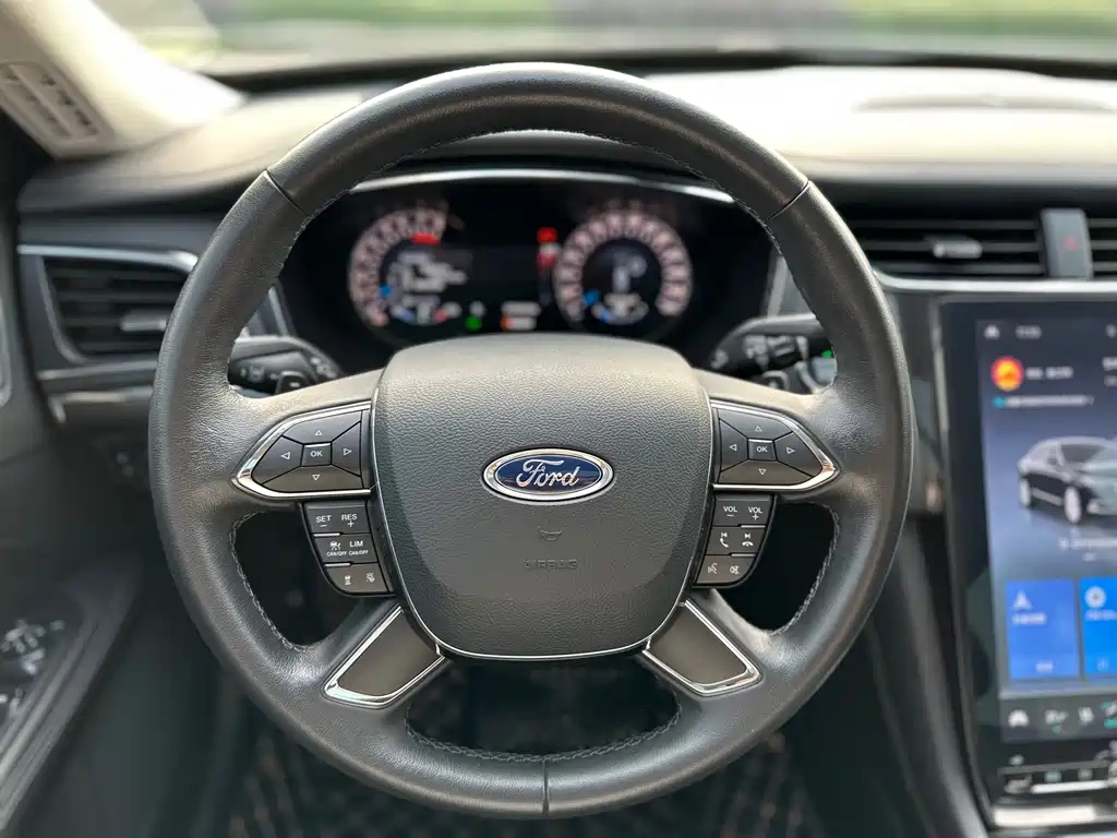 FORD TAURUS 2021