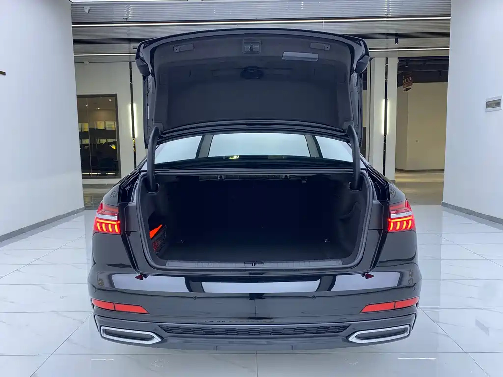 AUDI A6L 2021