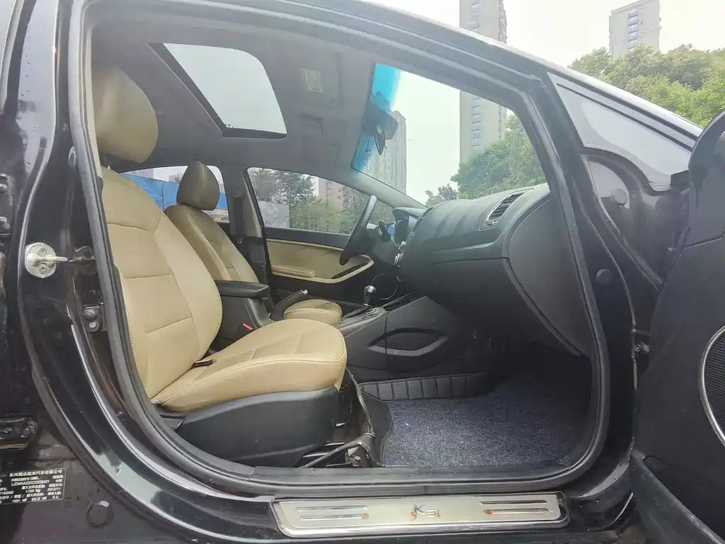 KIA K3 2013
