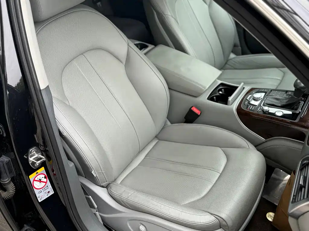 AUDI A6L 2014