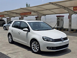 VOLKSWAGEN GOLF  2012
