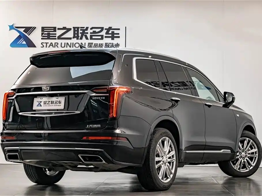 CADILLAC XT6 2022