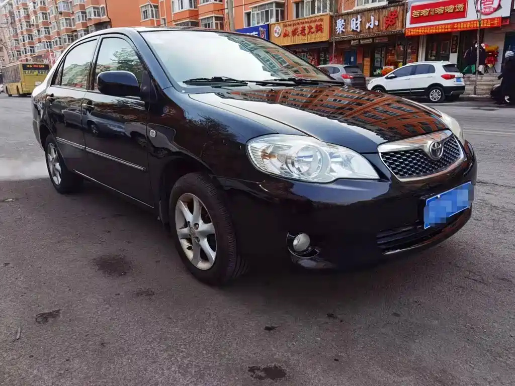 TOYOTA COROLLA 2010