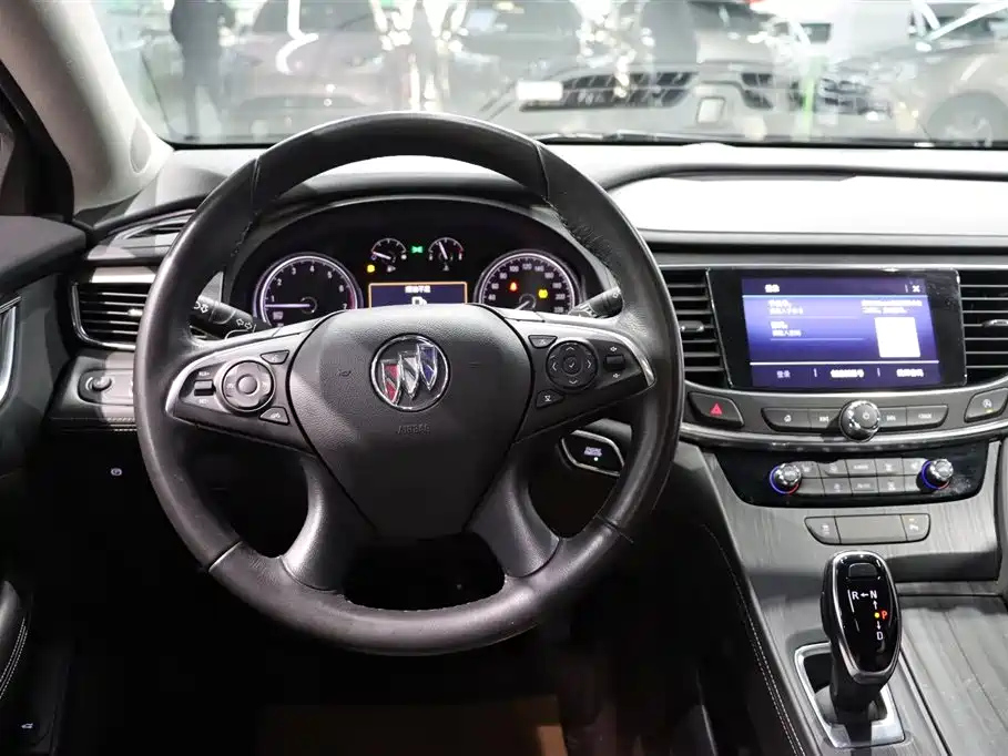 BUICK LACROSSE 2022
