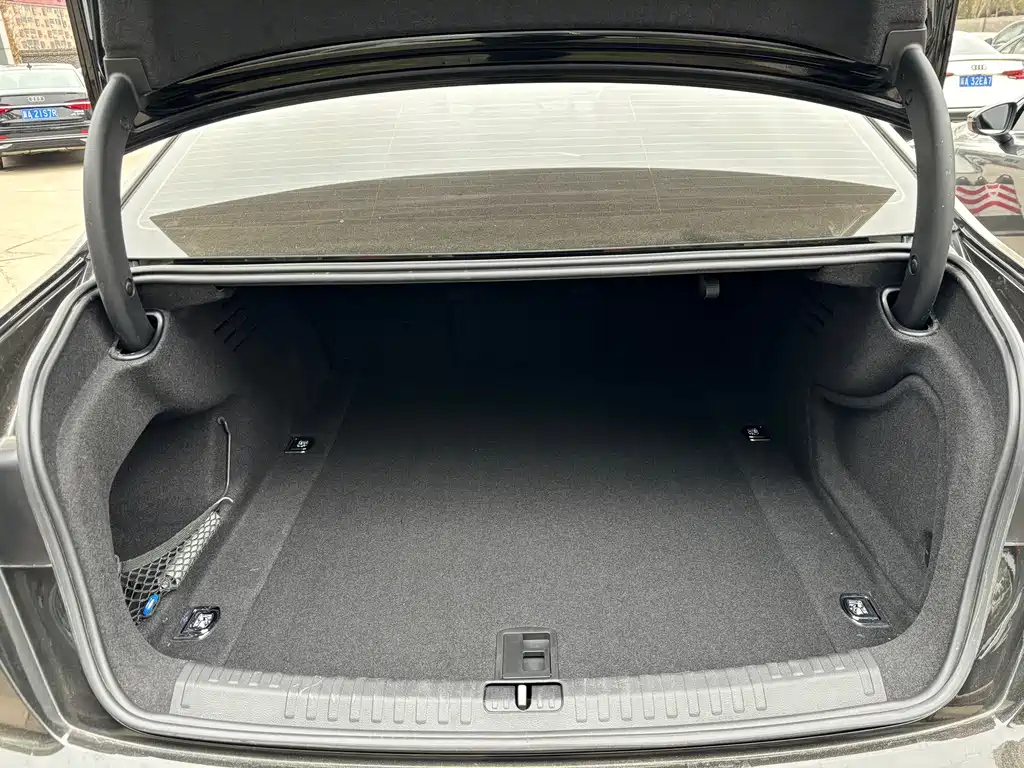 AUDI A6L 2022
