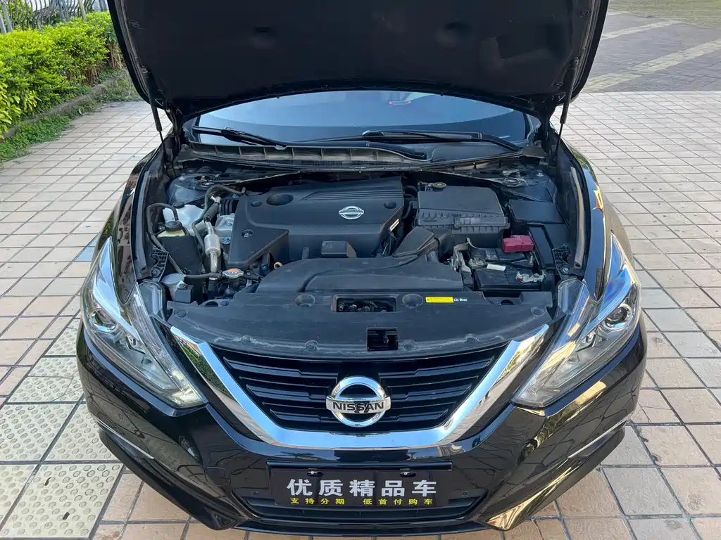 NISSAN TEANA 2018