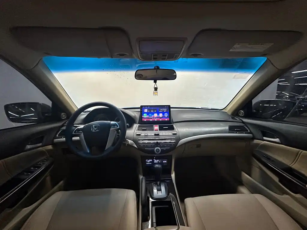 HONDA ACCORD 2010