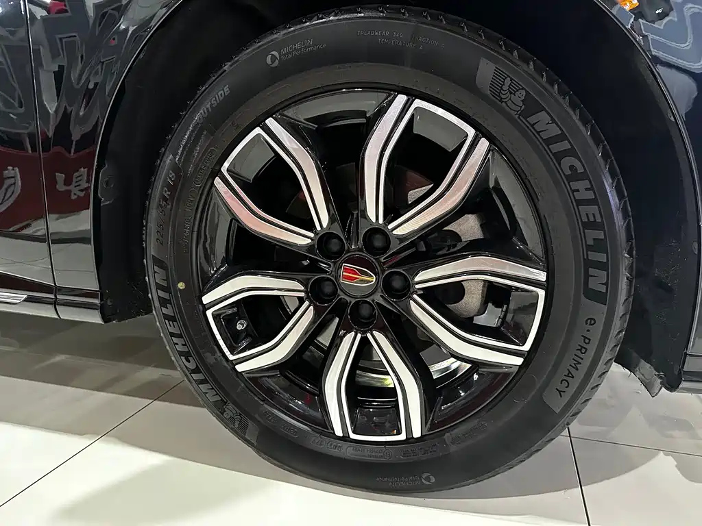 HONGQI HQ9 2023