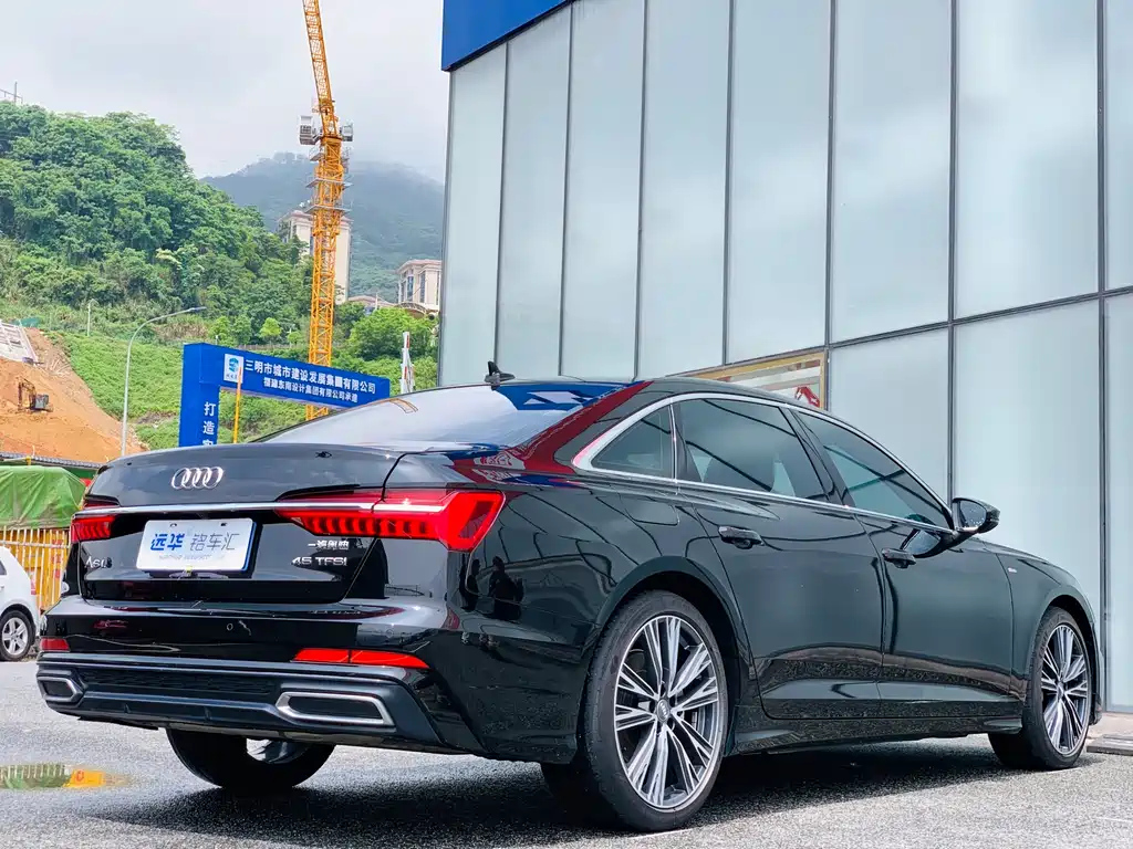AUDI A6L 2021