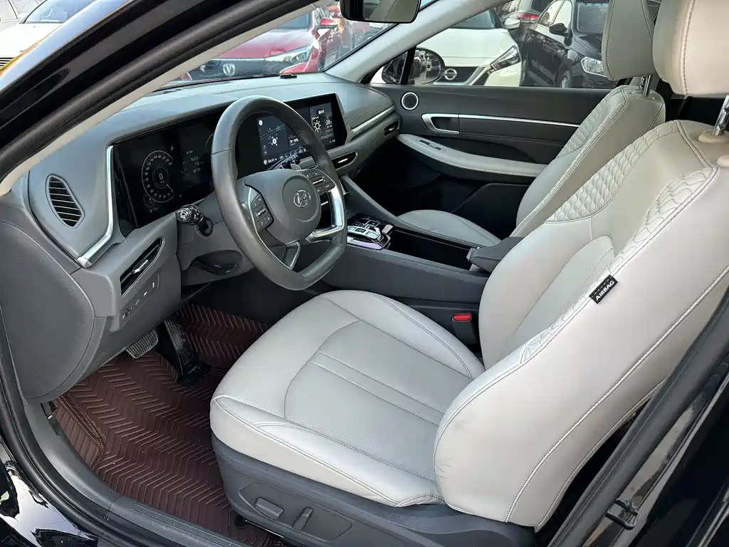 HYUNDAI SONATA 2022