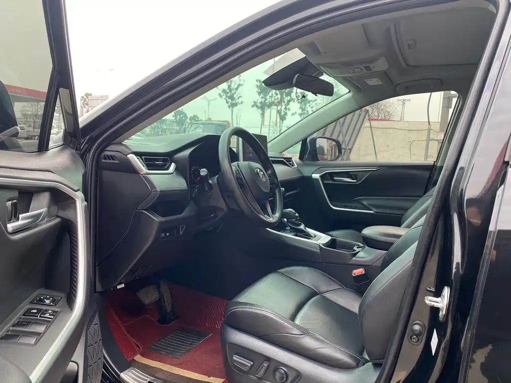 TOYOTA WILDLANDER 2020