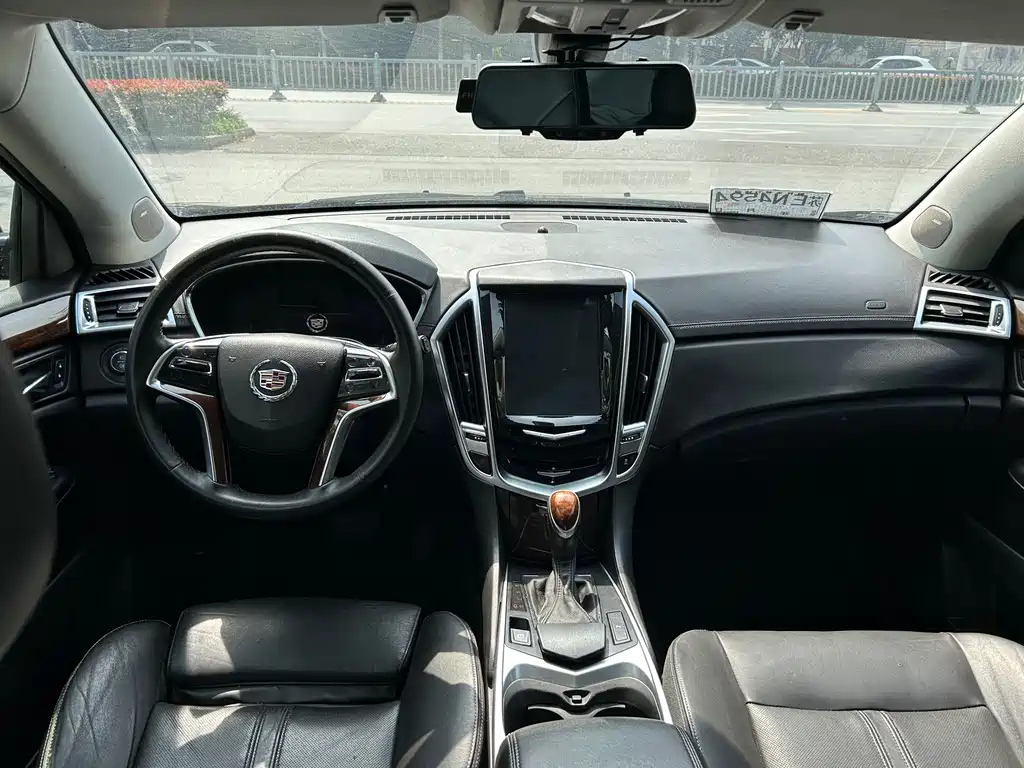 CADILLAC SRX 2013