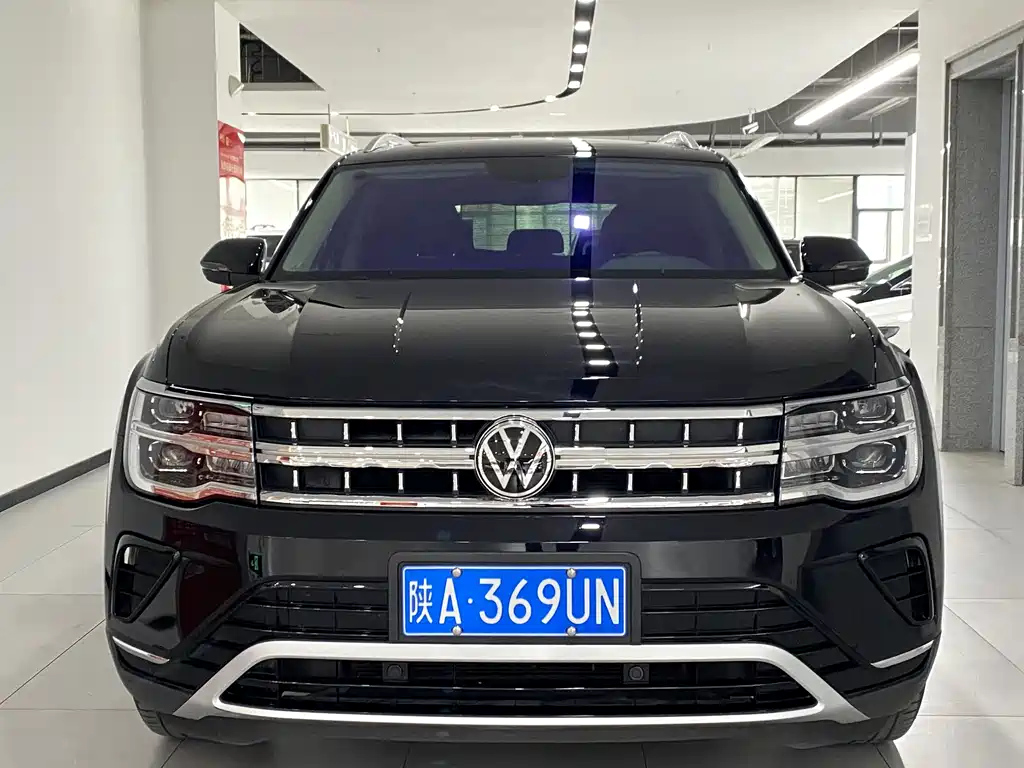 VOLKSWAGEN TOURAN 2022