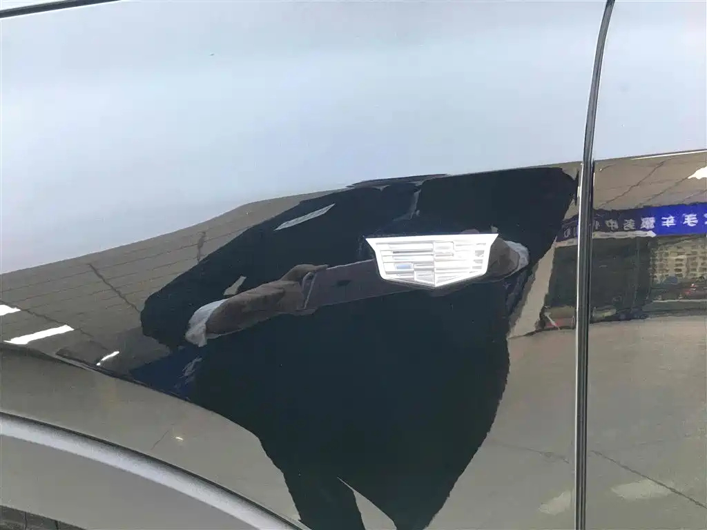 CADILLAC XT4 2023