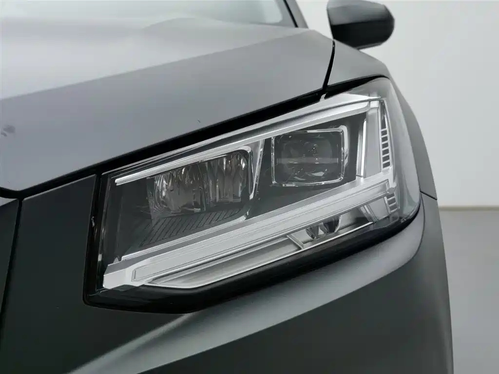 AUDI Q2L 2020
