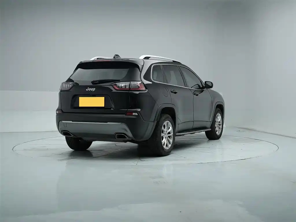 JEEP CHEROKEE 2019