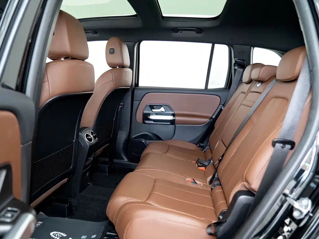 MERCEDES BENZ GLB 2022