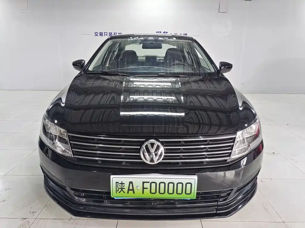 VOLKSWAGEN LAVIDA 2018