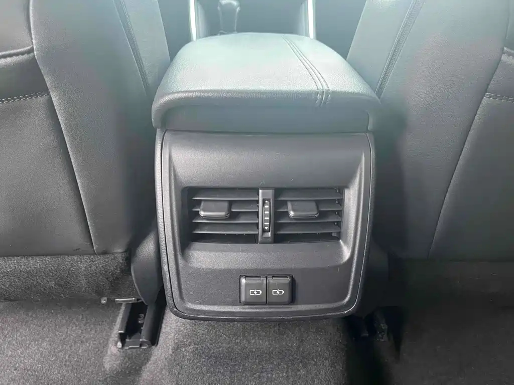 TOYOTA AVALON 2022