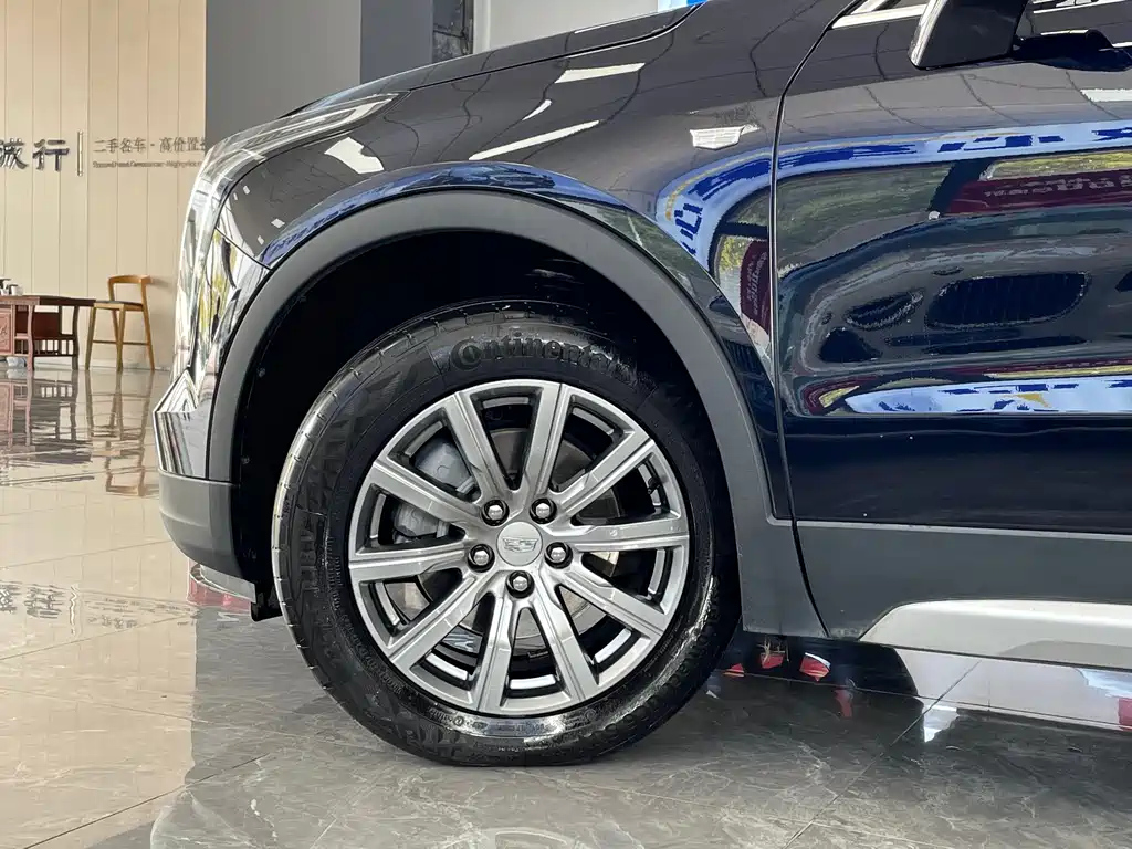 CADILLAC XT4 2022