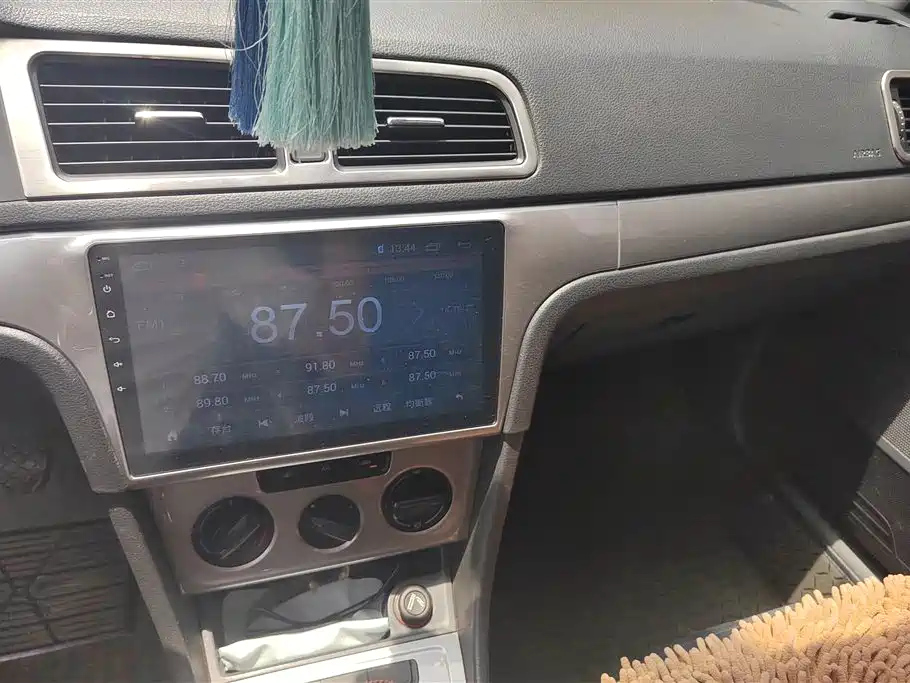 VOLKSWAGEN LAVIDA 2018