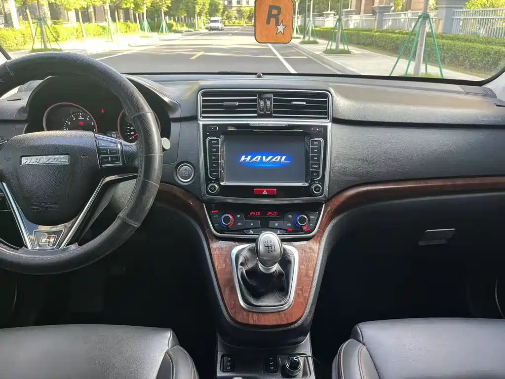 HAVAL H6 2015