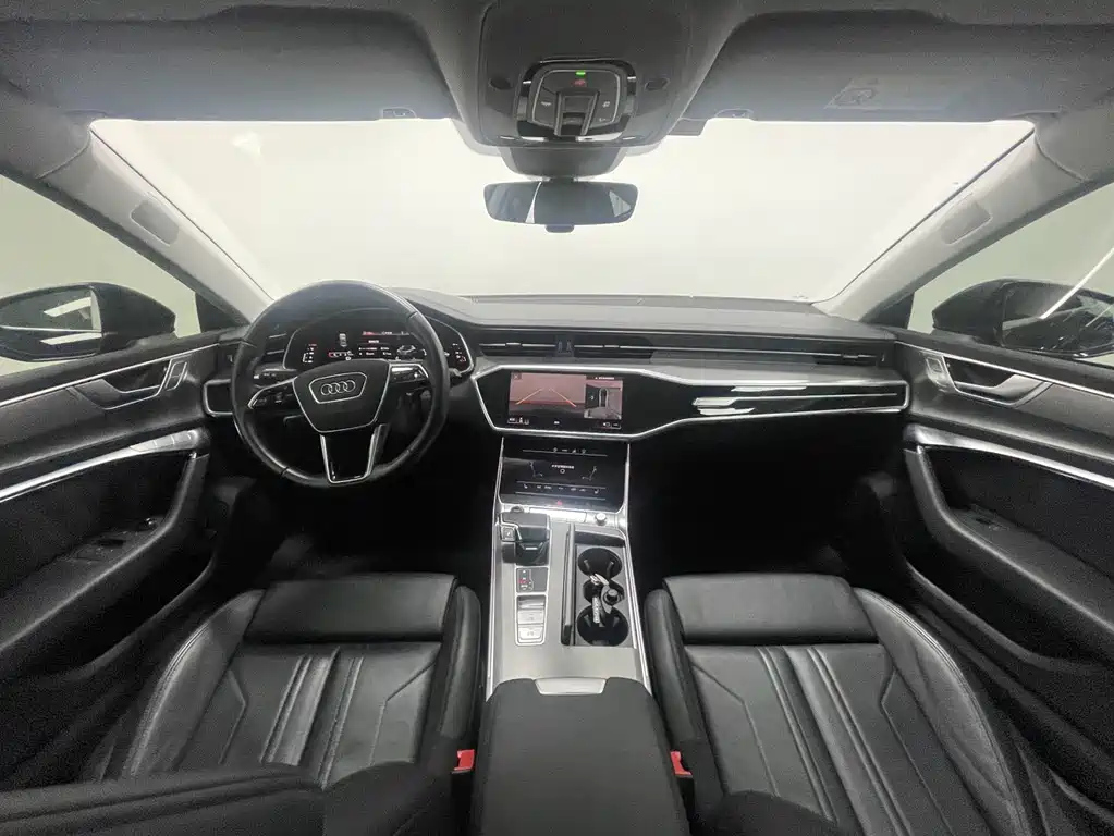 AUDI A7 2022