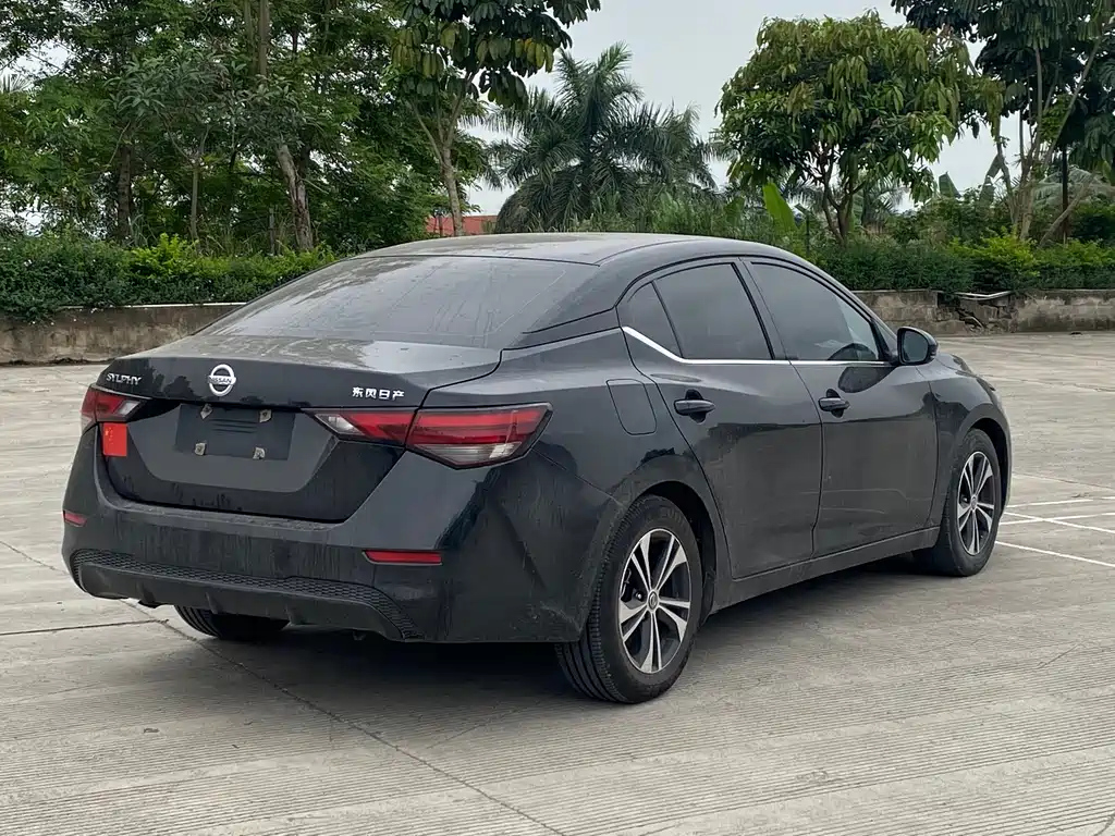 NISSAN SYLPHY 2021