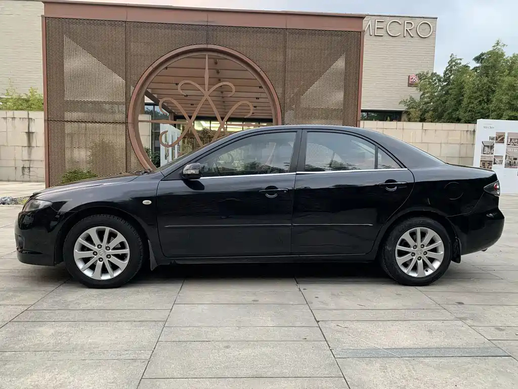 MAZDA 6 2011