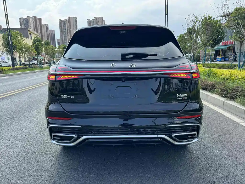HONGQI HS5 2023