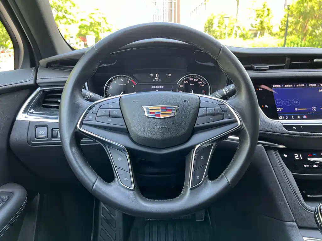 CADILLAC XT5 2022