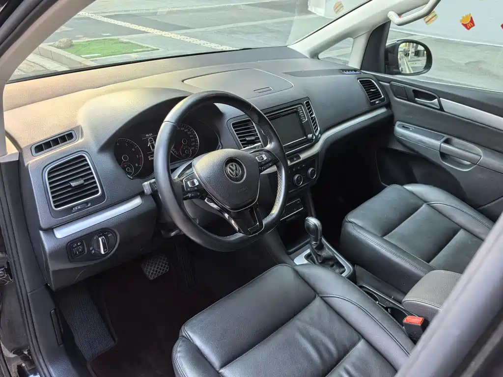 VOLKSWAGEN SHARAN 2016
