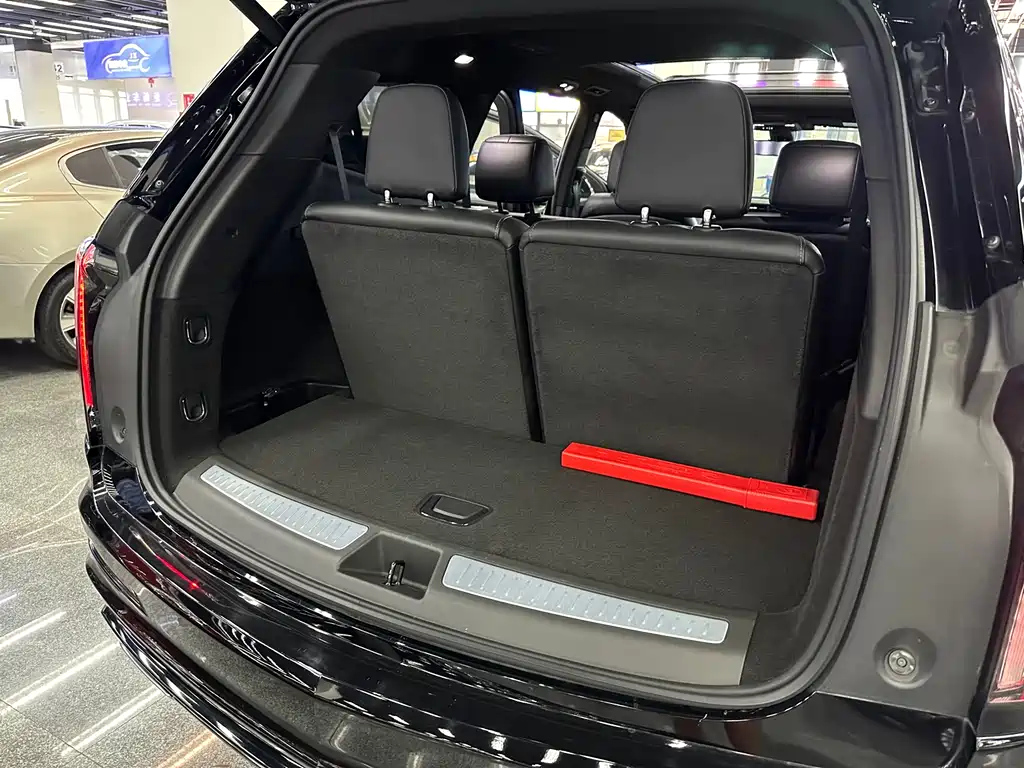 CADILLAC XT6 2021
