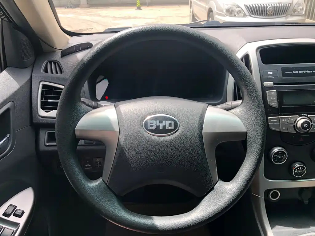 BYD F3 2016