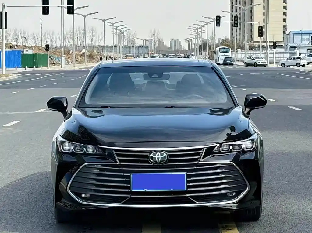 TOYOTA AVALON 2020