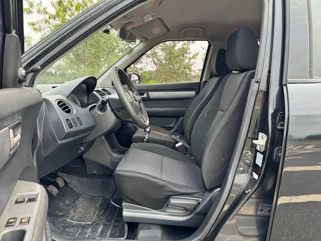 SUZUKI SWIFT 2009