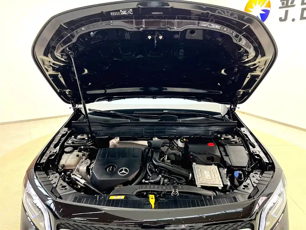 MERCEDES BENZ GLB 2022