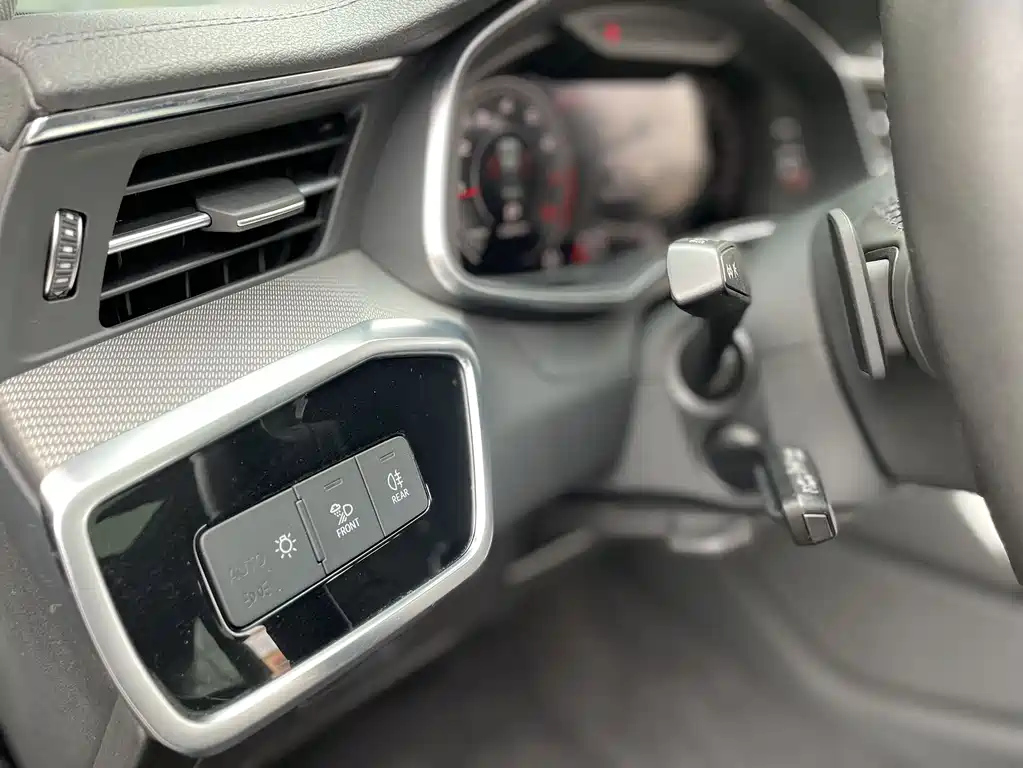 AUDI A6L 2021
