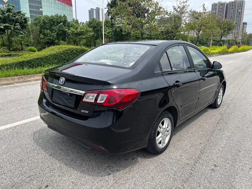 CHANGAN ALSVIN V5 2014