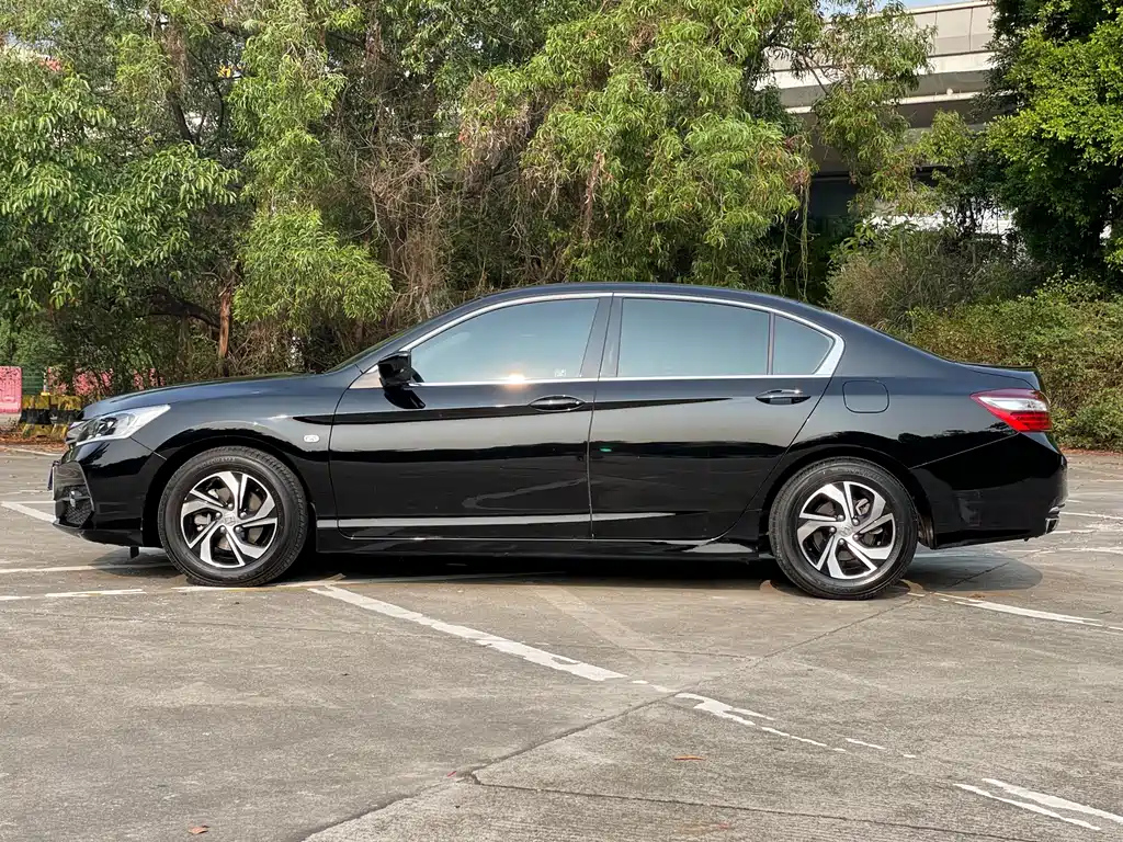 HONDA ACCORD 2016