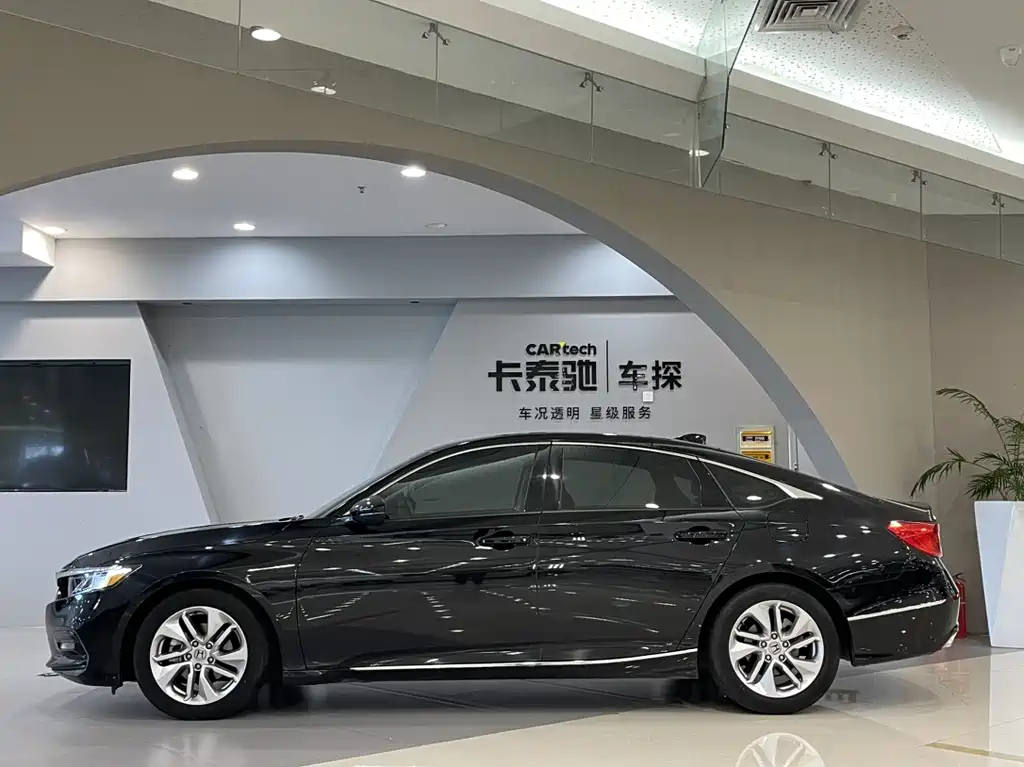 HONDA ACCORD 2021