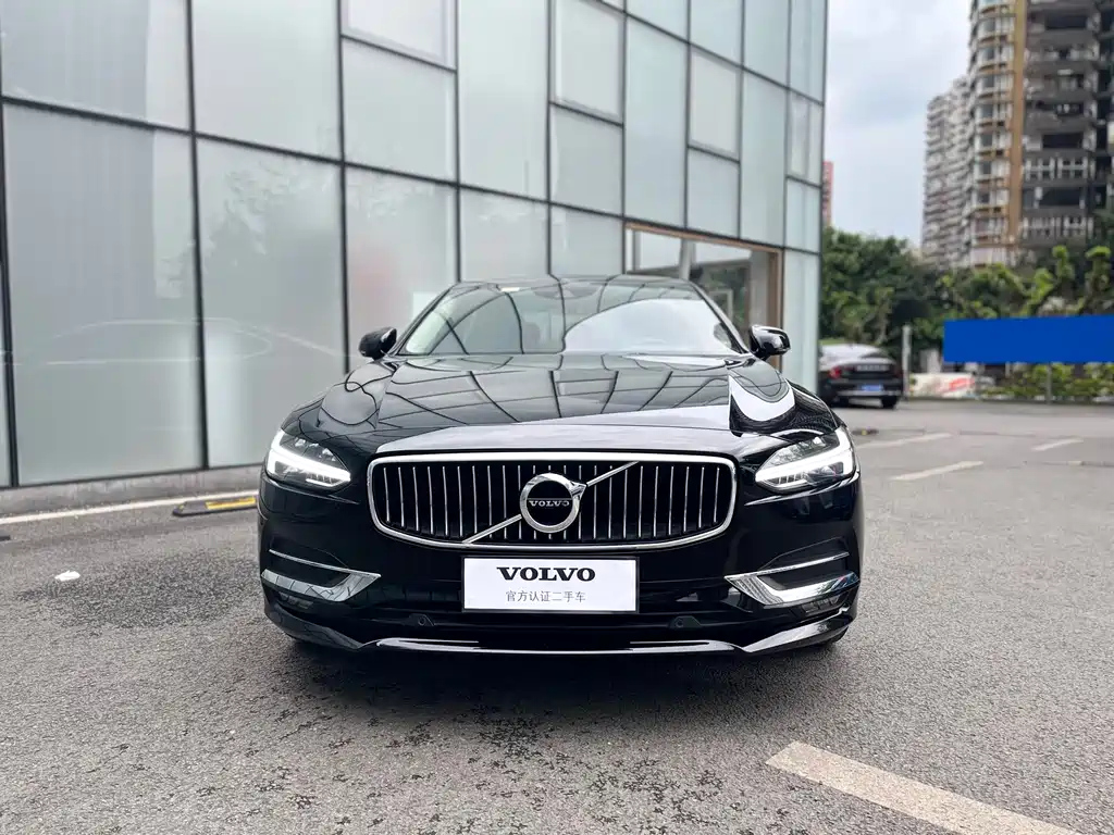 VOLVO S90 2020