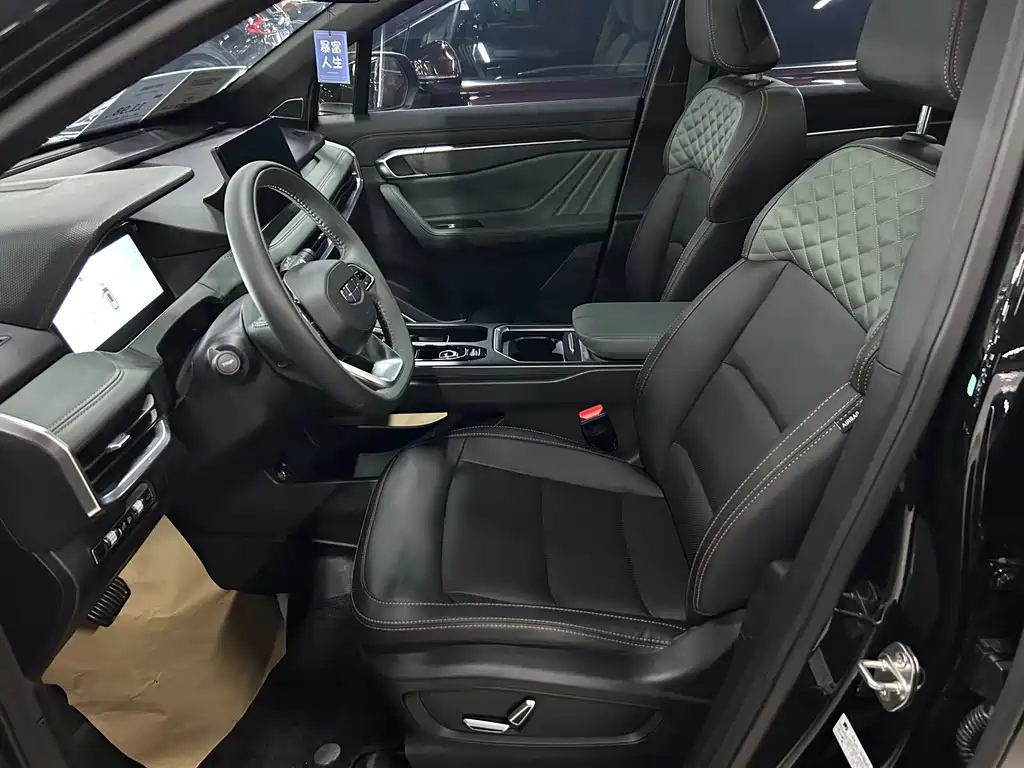 GEELY AUTO HAOYUE L 2024