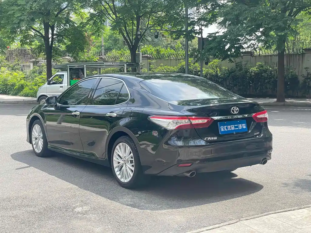 TOYOTA CAMRY 2020