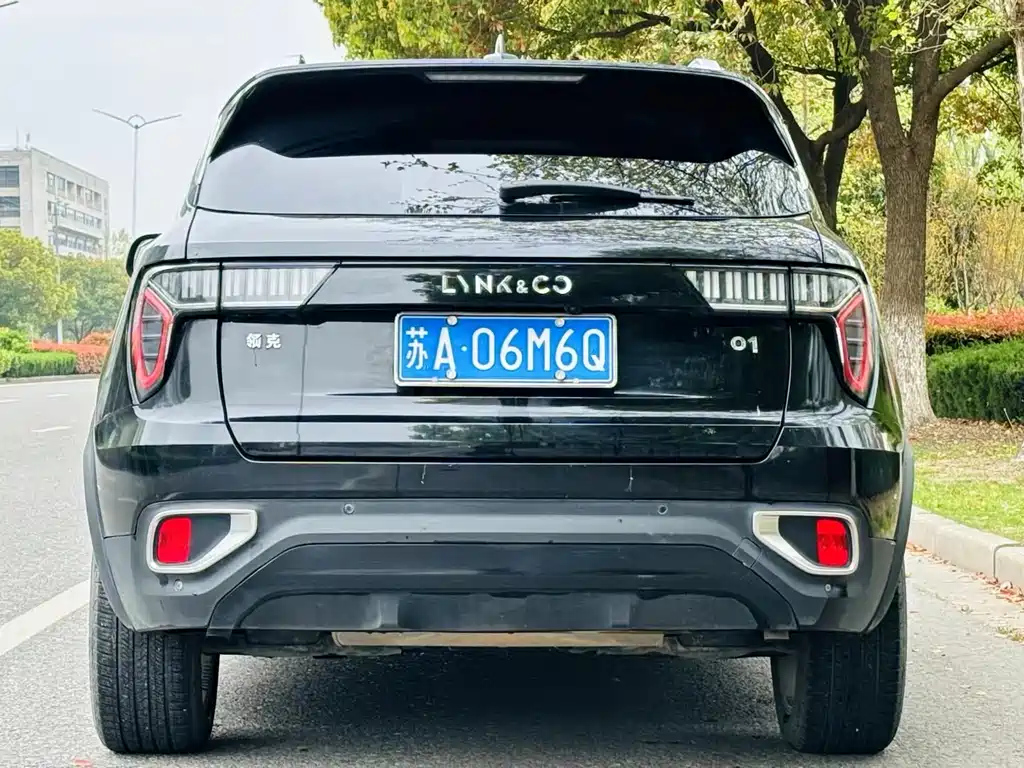 LYNK&CO 01 2018